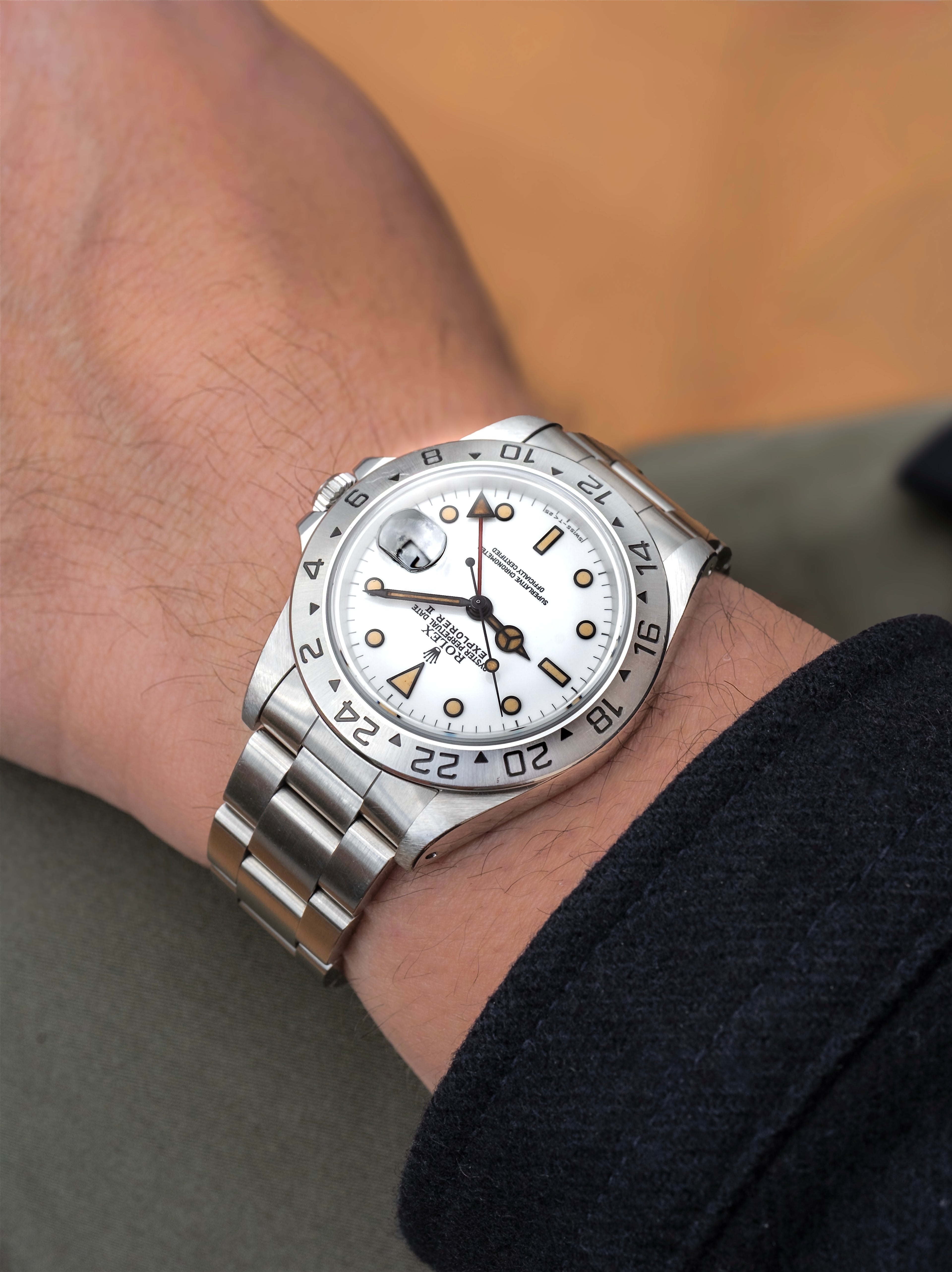 Rolex Explorer II - 16570 - Chi Chi Dial