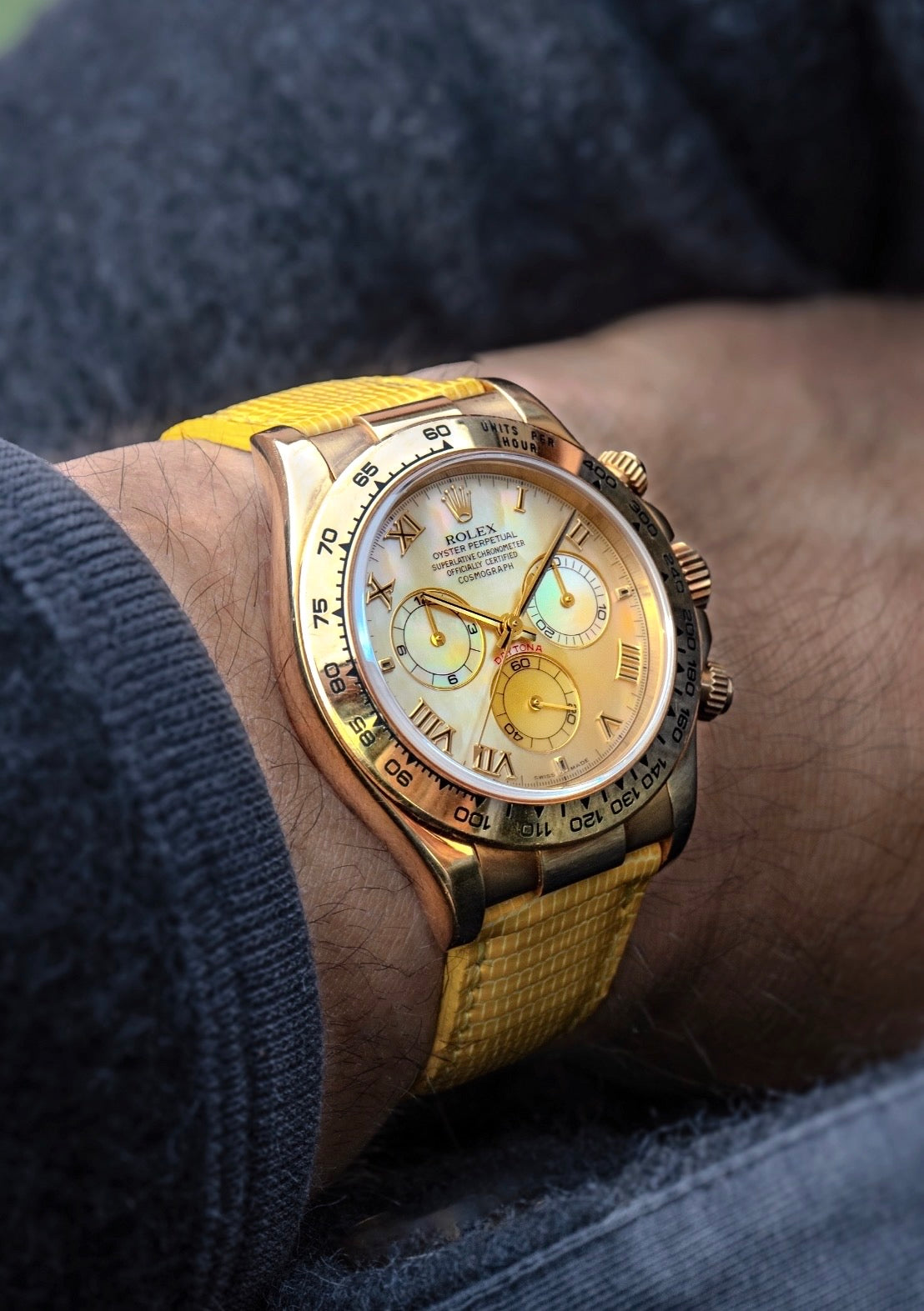 Rolex Daytona - 116518 Yellow Mother of Pearl Dial 2002
