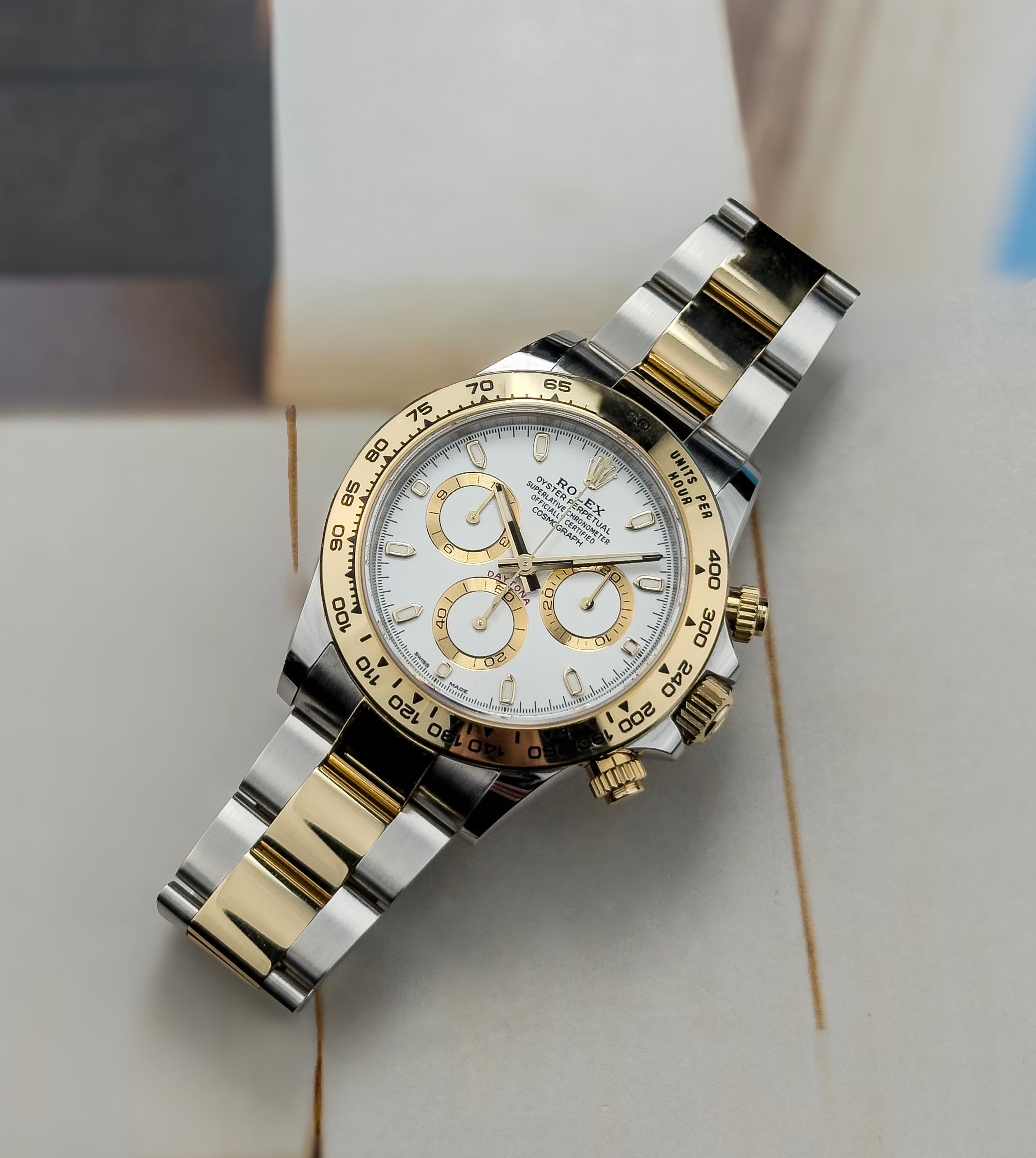 Rolex Daytona - 116503 White Dial