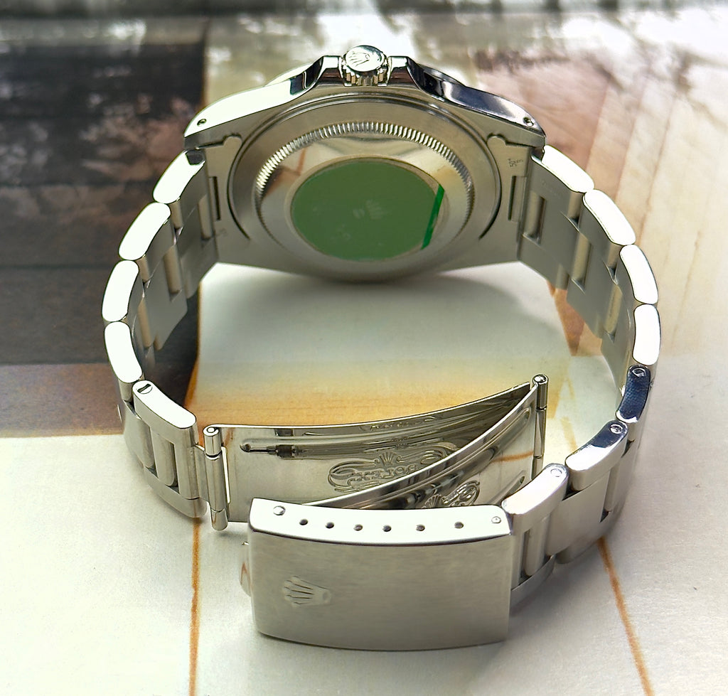 Rolex Explorer II - 16570 - Chi Chi Dial