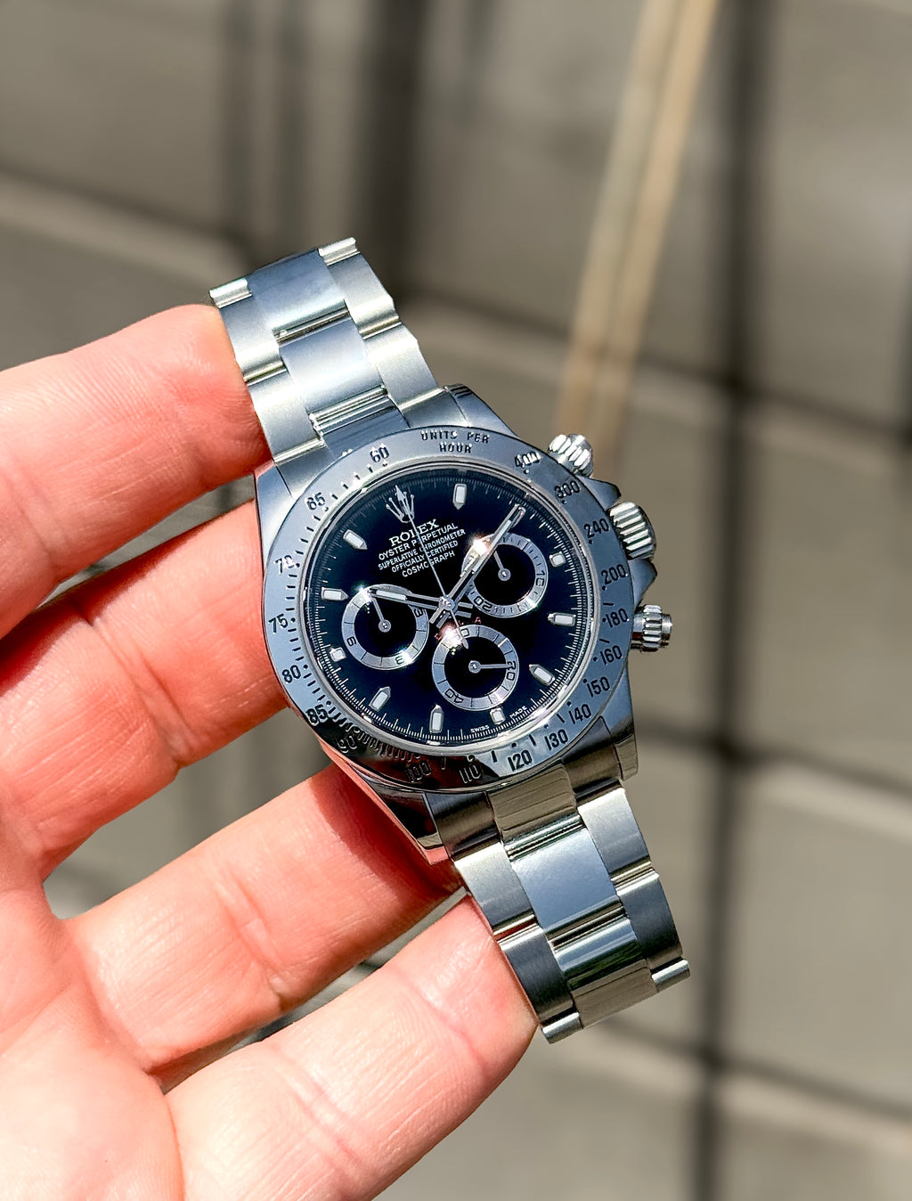 Rolex Cosmograph Daytona - 116520 - Black Dial