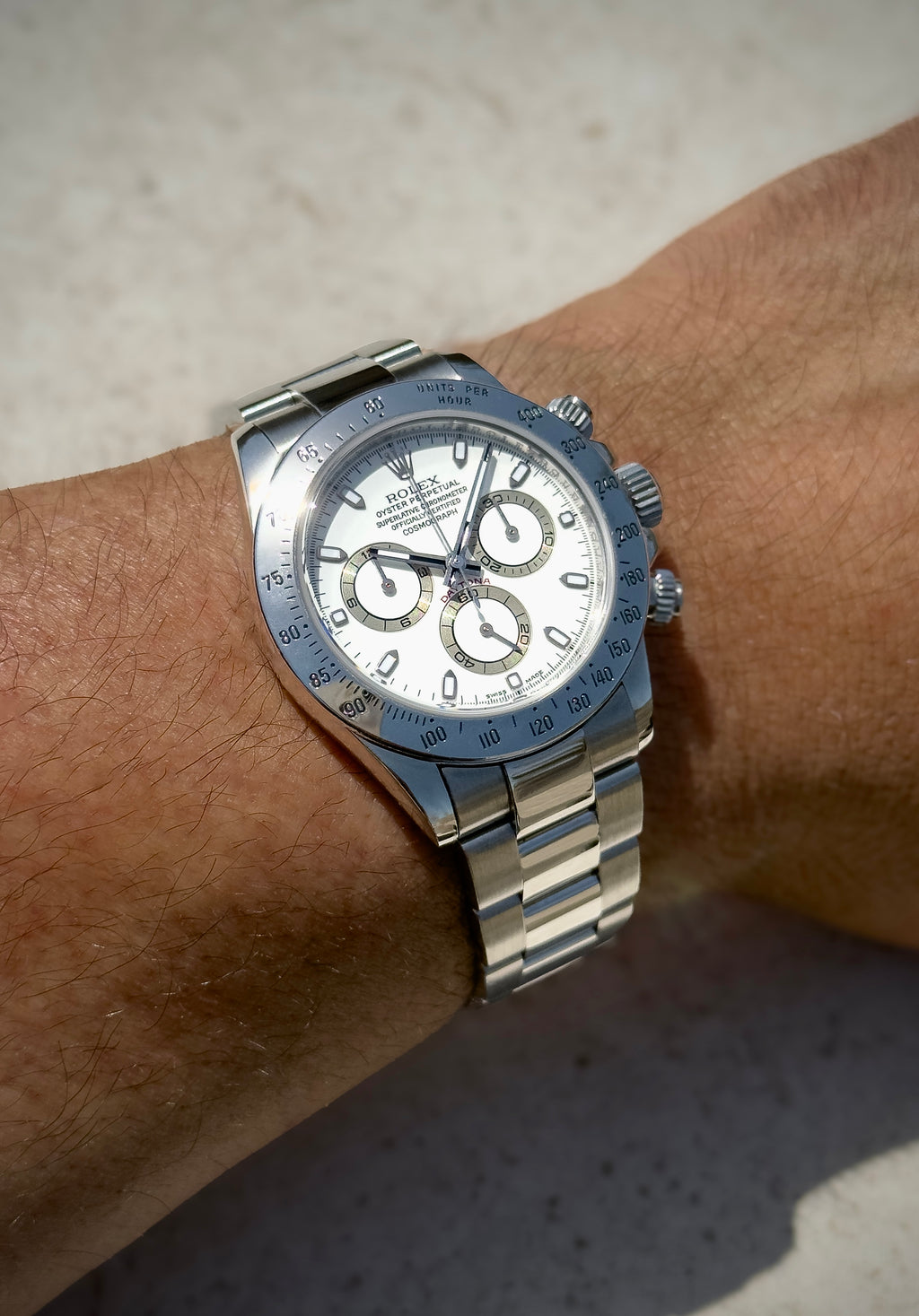 Rolex Cosmograph Daytona - 116520 White Dial