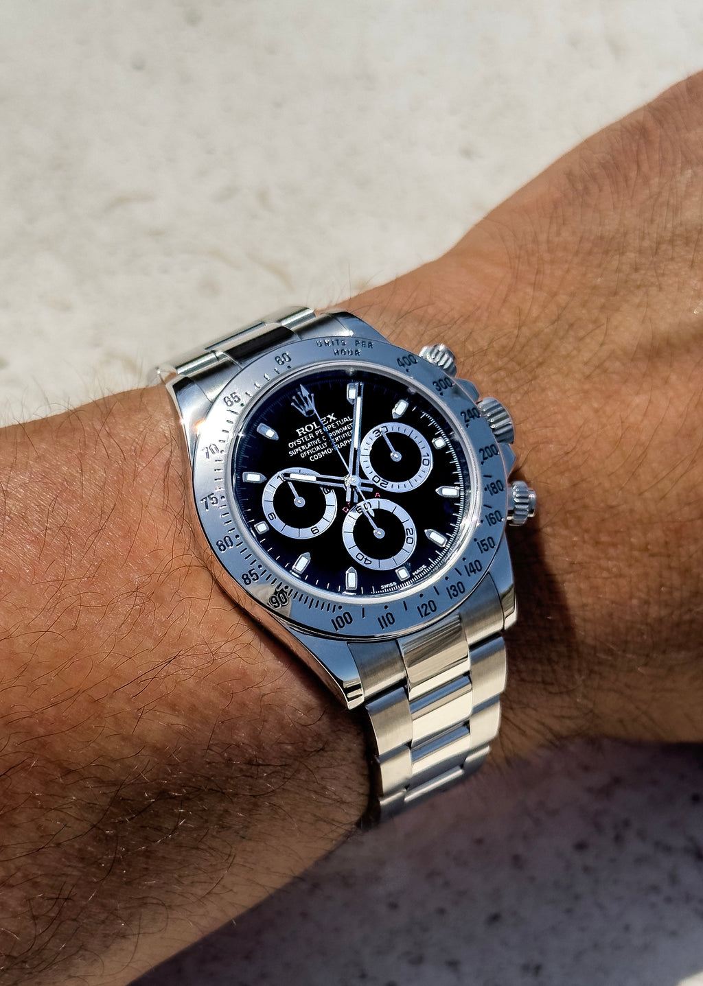 Rolex Cosmograph Daytona - 116520 - Black Dial