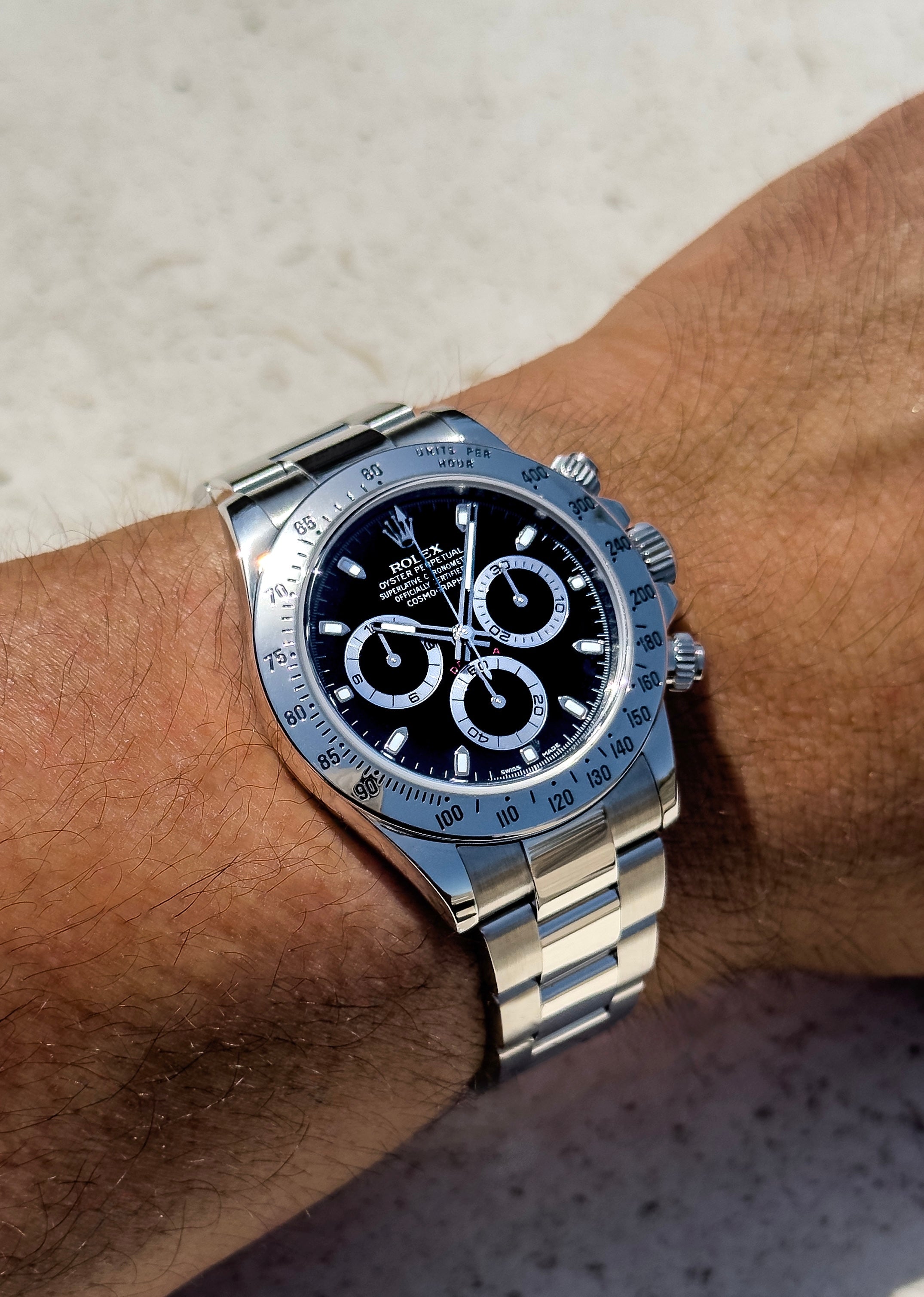 Rolex Cosmograph Daytona - 116520 - Black Dial