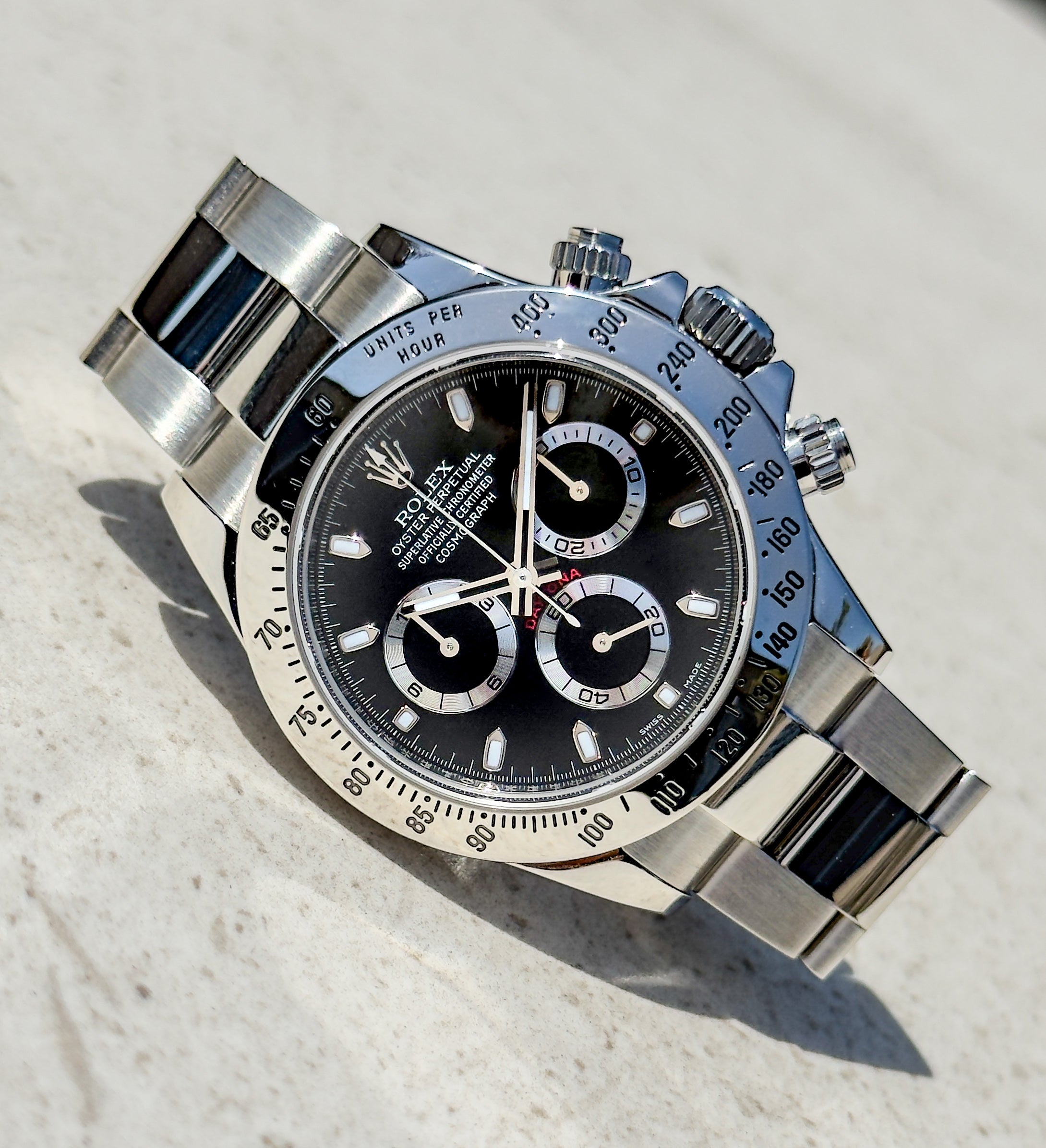 Rolex Cosmograph Daytona - 116520 - Black Dial