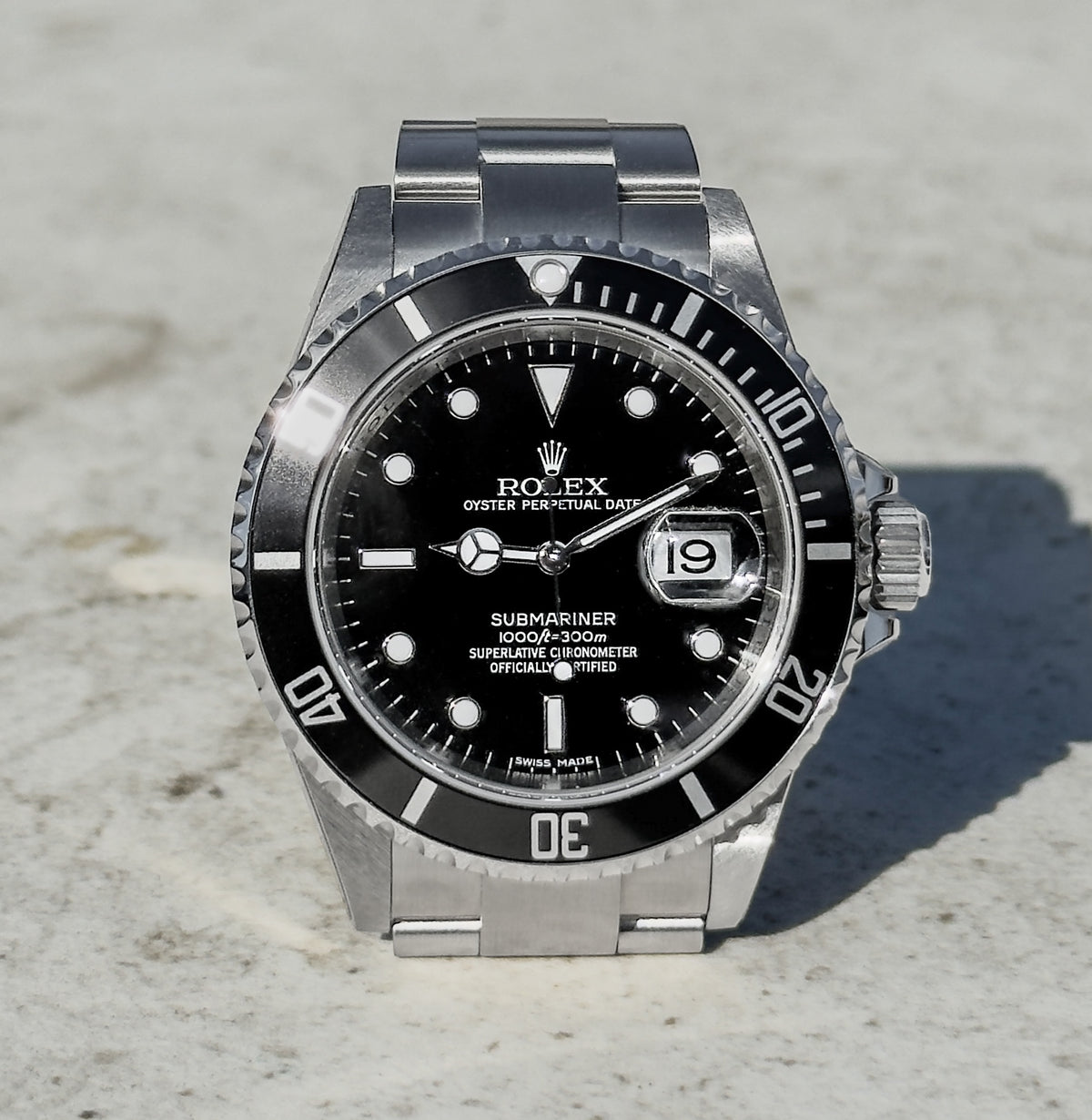 Rolex Submariner Date - 16610 NOS