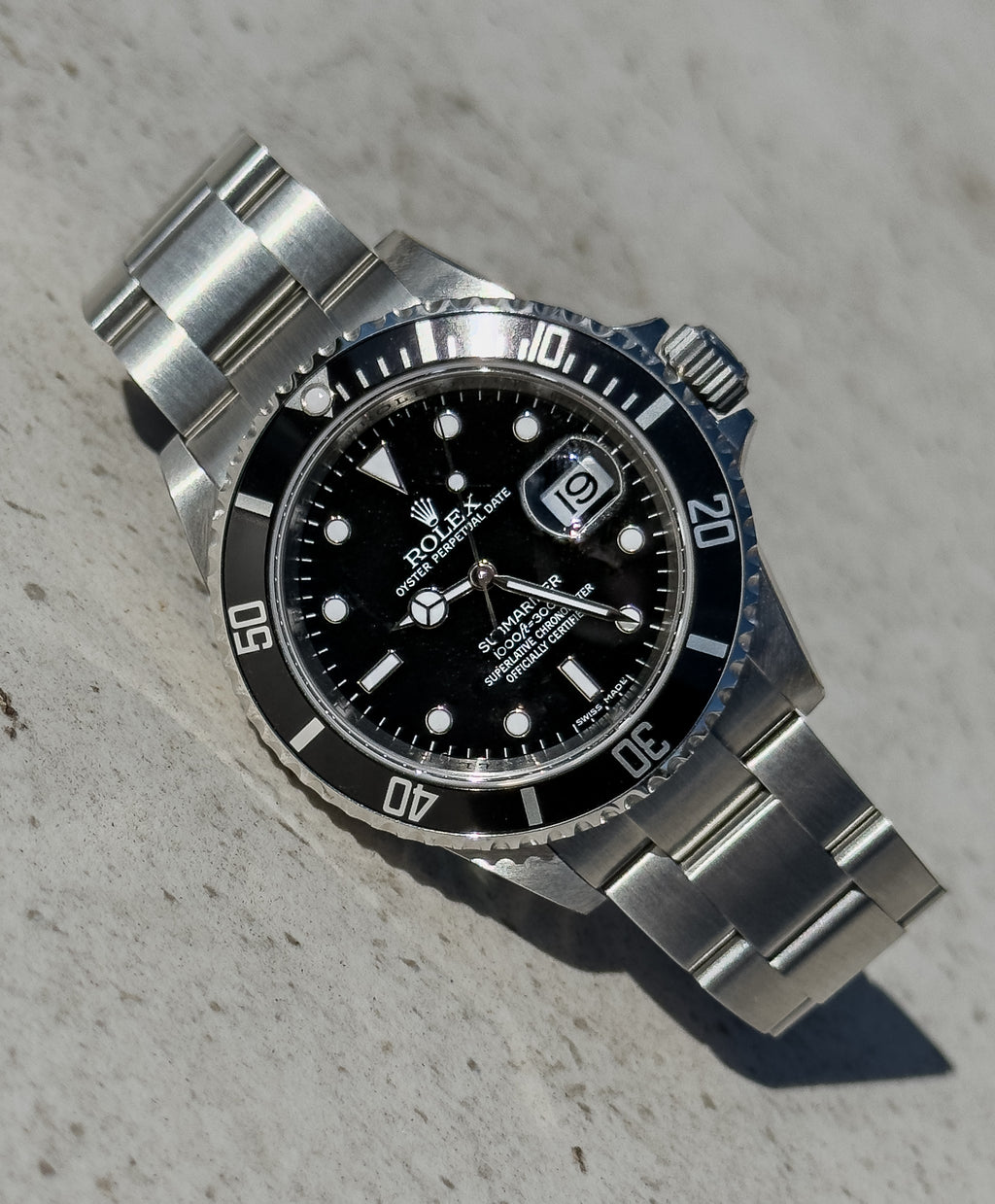 Rolex Submariner Date - 16610 NOS