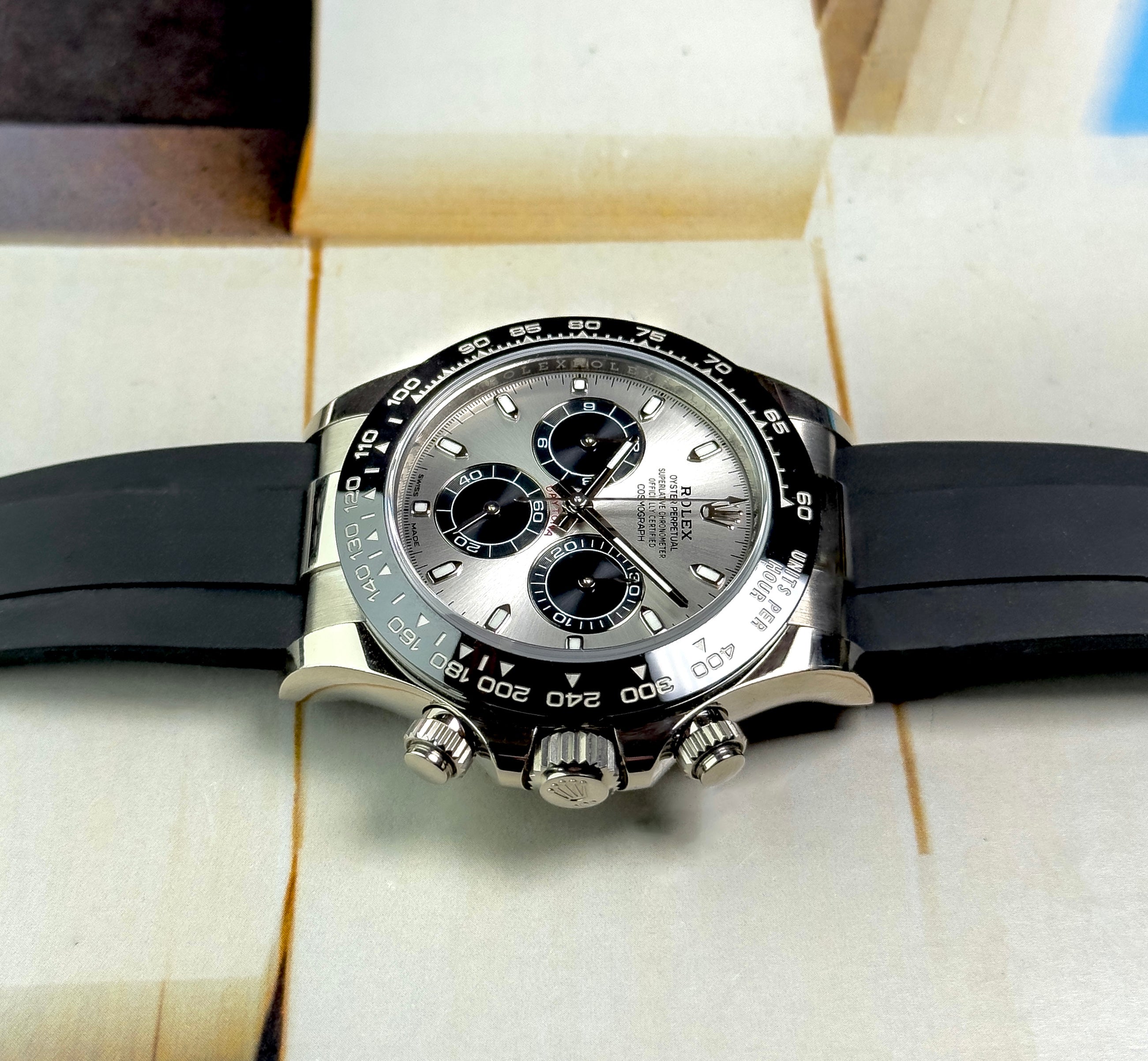 Rolex Cosmograph Daytona - 116519LN - Oysterflex Ghost